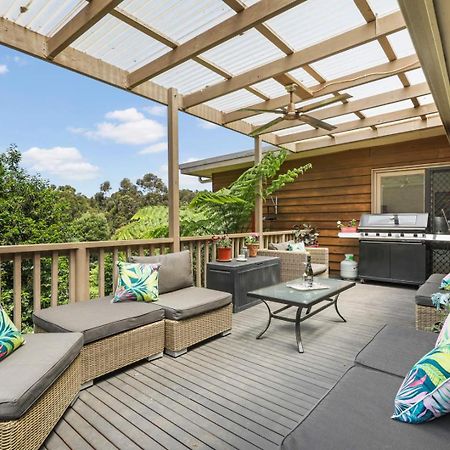 Charming Retreat In Monbulk Located In The Dandeno Villa Exterior photo